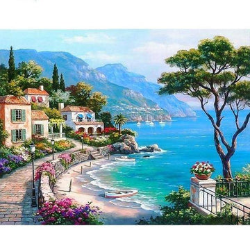 Diamond Paintings - Seaside City close to the Ocean